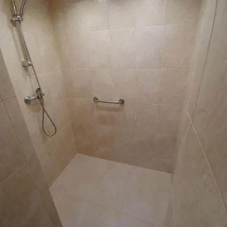 Pod Lasem * 哈日科维