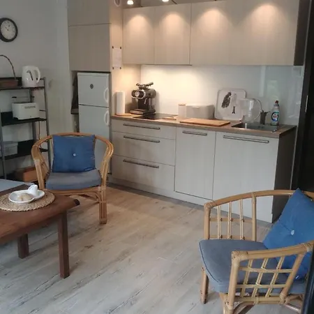 Pod Lasem Apartamento *