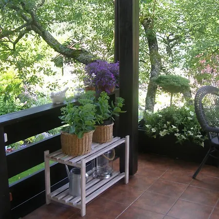 Pod Lasem Apartamento *